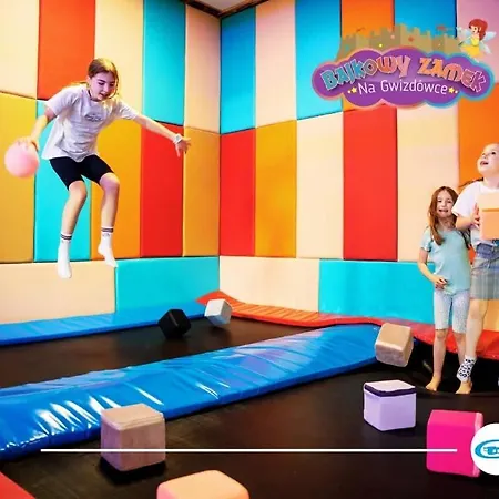 Prázdninový dům Pomaranczowy Na Gwizdowce Zalakowo